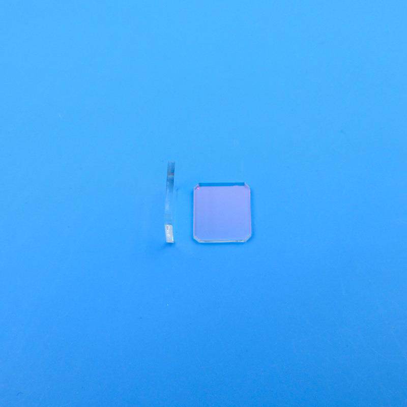400nm-630nm通过滤光片已倒角现货光学玻璃滤波片规格可做滤镜片