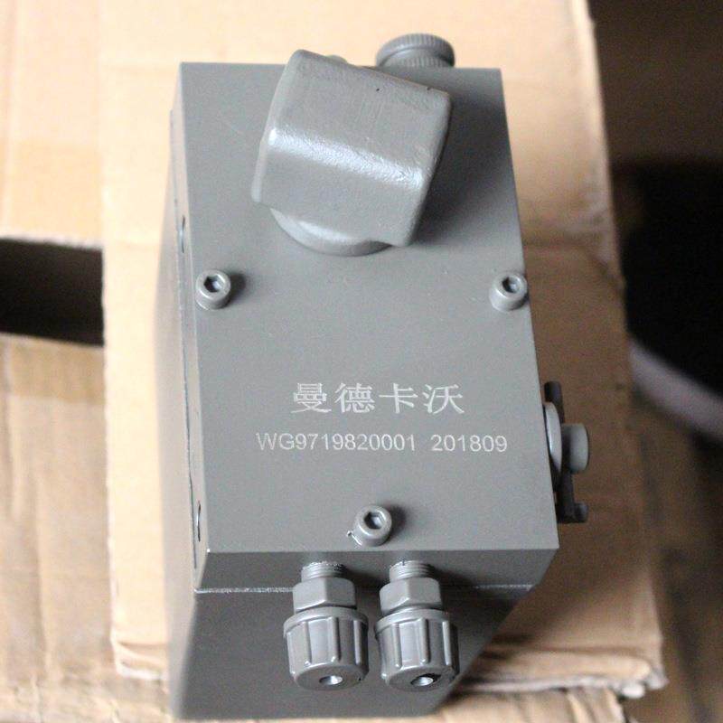 液压手动油泵 液压油泵总成 WG9719826001重汽液压手动油泵