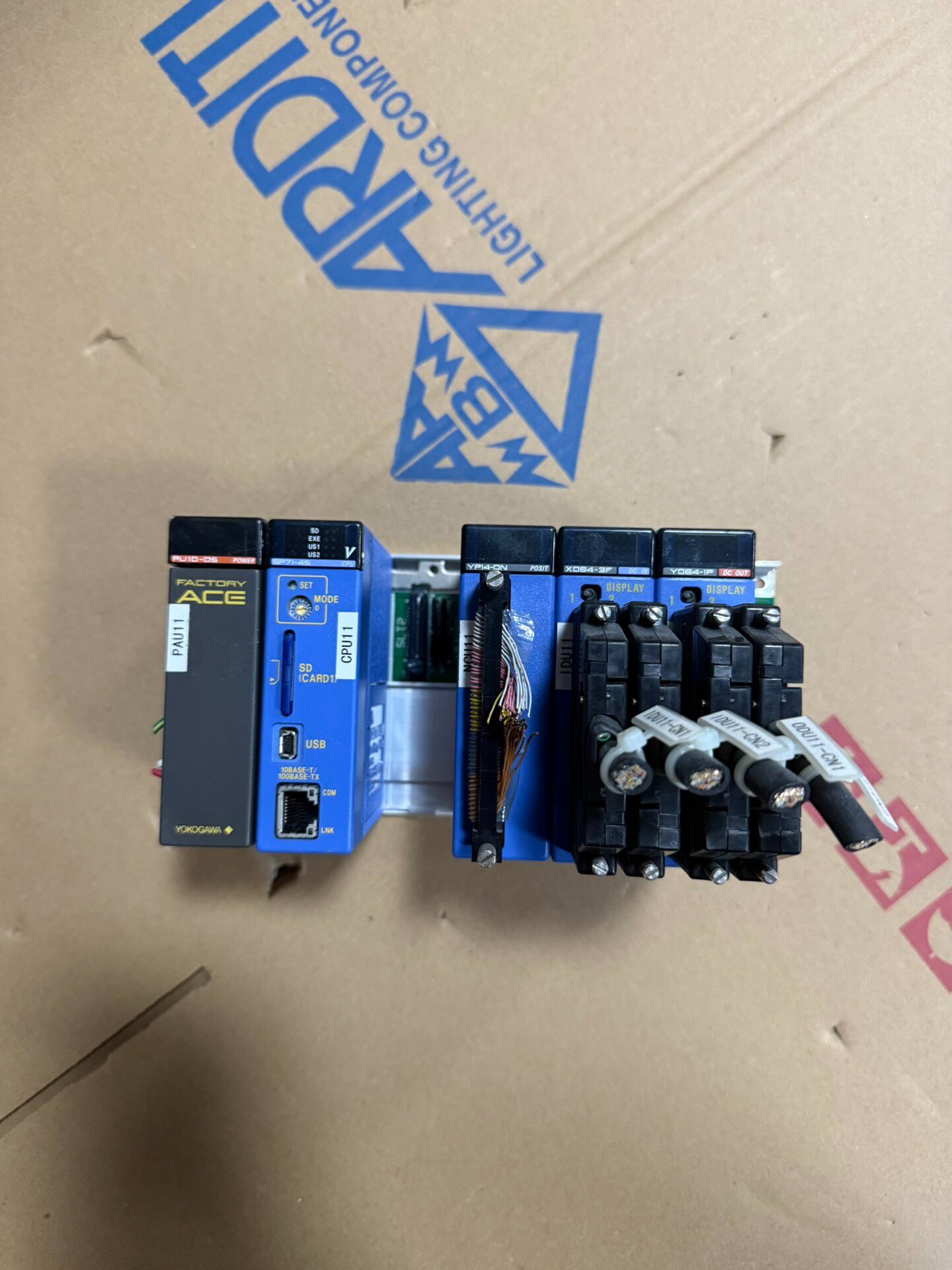 拆机横河PLC模块型号PU10-05、SP71-45、YP1