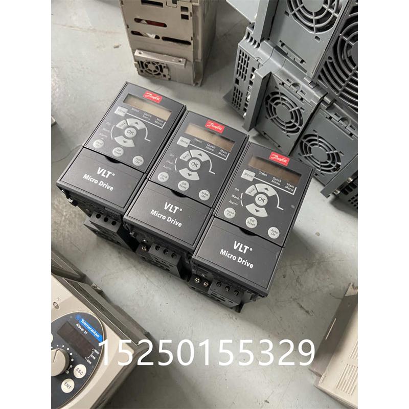 丹佛斯9成新变频器FC-051PK37S2E20H3XXCXXXSXXX 0.37KW220V包好