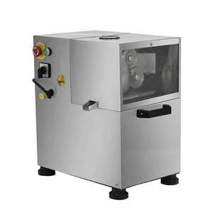 四辊台式 元 商用观赏型甘蔗榨汁机 甘蔗机 甘蔗榨汁机 芳新款