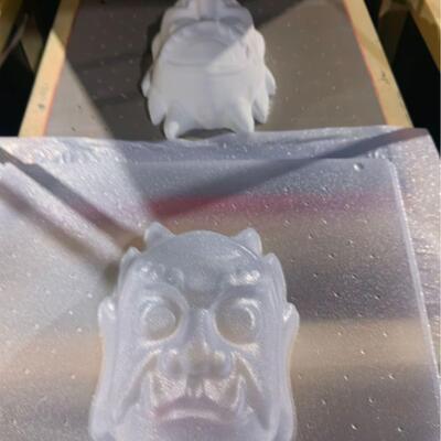 假面骑士、铠甲勇士复眼吸塑全身白膜吸塑成型机打印复眼