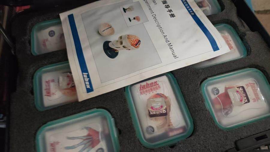 3月18日北京【京械2851】单位淘汰报废处置科学实验箱一个（以实物为准）网络拍卖公告