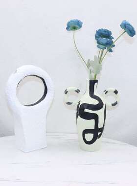 简约创意北欧黑白手工艺树脂花器现代样板间客厅桌面家居装饰摆件