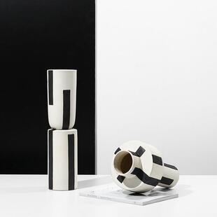 意式极简风手绘线条竖纹陶瓷花瓶样板间别墅客厅插花艺术花器摆件