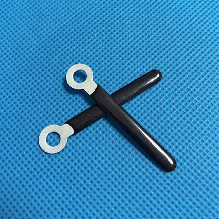 CW系列孔径3MM、4MM 加宽型 电线固定片 电线固定夹片 扭式线卡夹