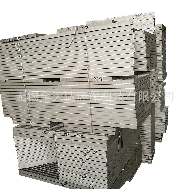 不锈钢供应踏步板踏步楼梯板 板平台板踏步踏步防滑厂家楼梯