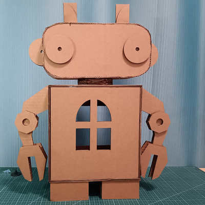 纸板废物利用手工制作DIY机器人幼儿园亲子玩教具材料包益智早教
