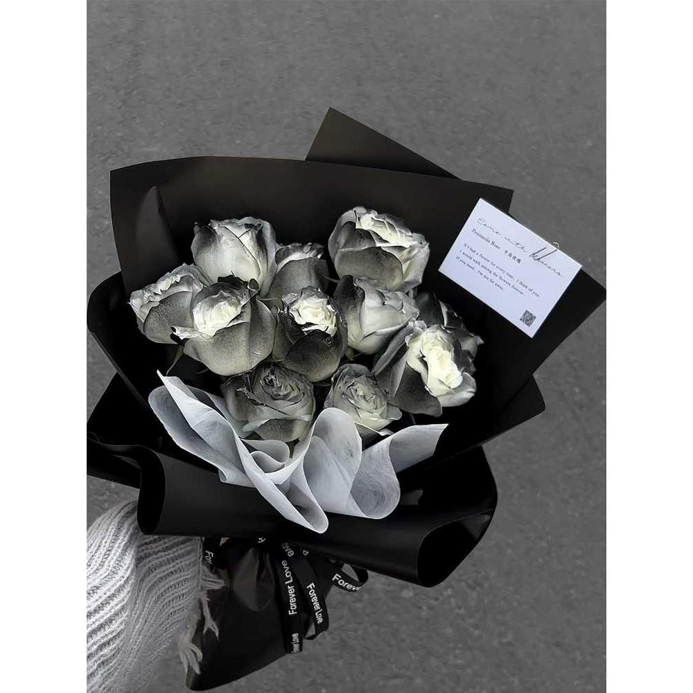 花束玫瑰花仿真花黑骑士黑色高级花束成品生日礼物假花香皂花永生