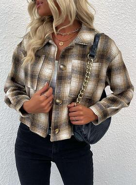 Women's short plaid cardigan with woolen collar jacket for