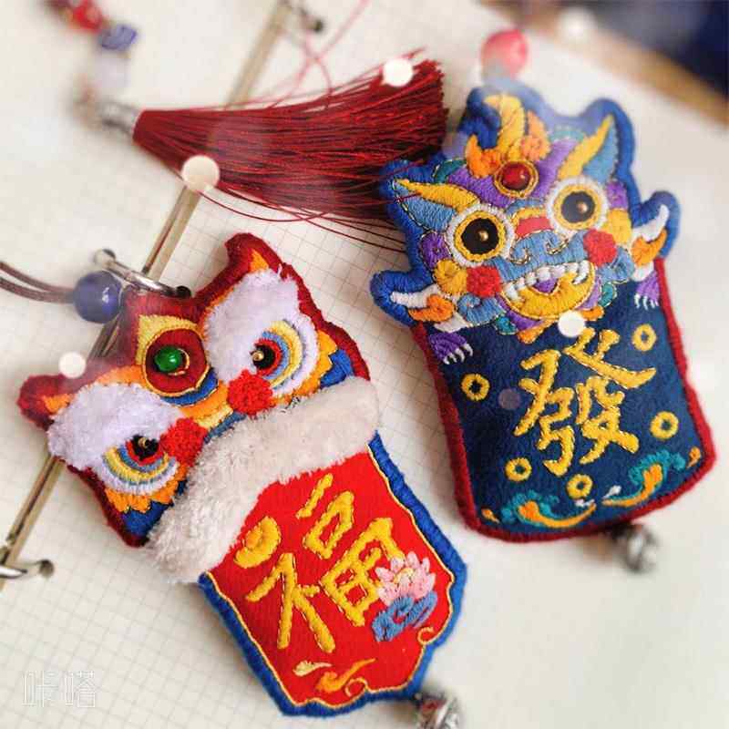 放羊班手工绣刺绣手工diy制作貔貅成品自绣护身符平安福送男友