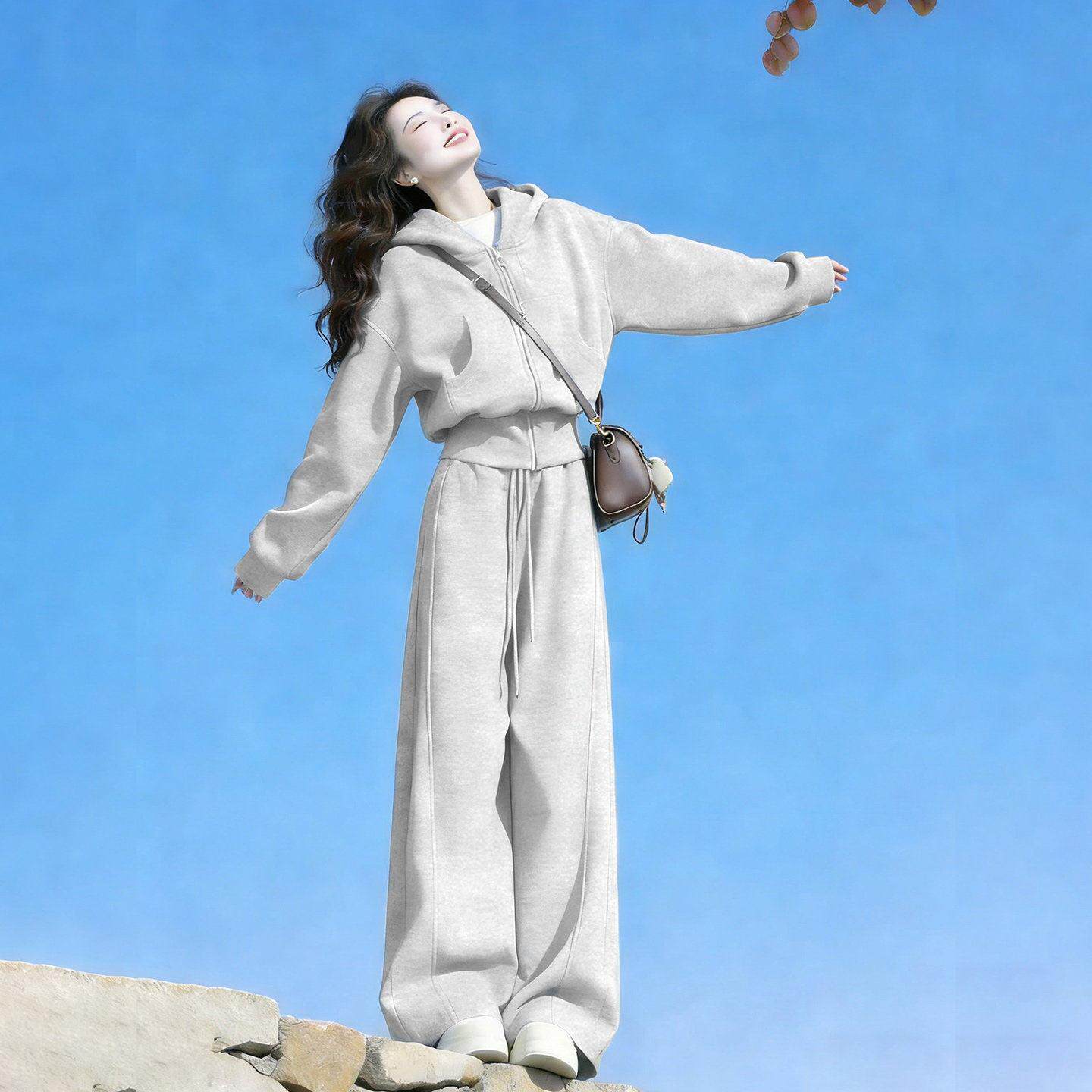灰色休闲运动套装女装春秋季修身卫衣搭配一整套春装韩系ootd穿搭