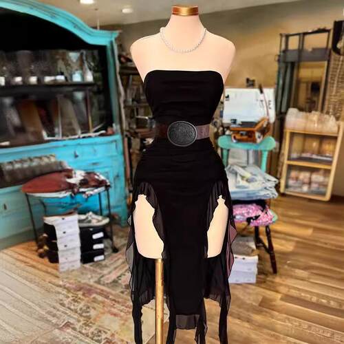Women's one shoulder strapless and hip hugging