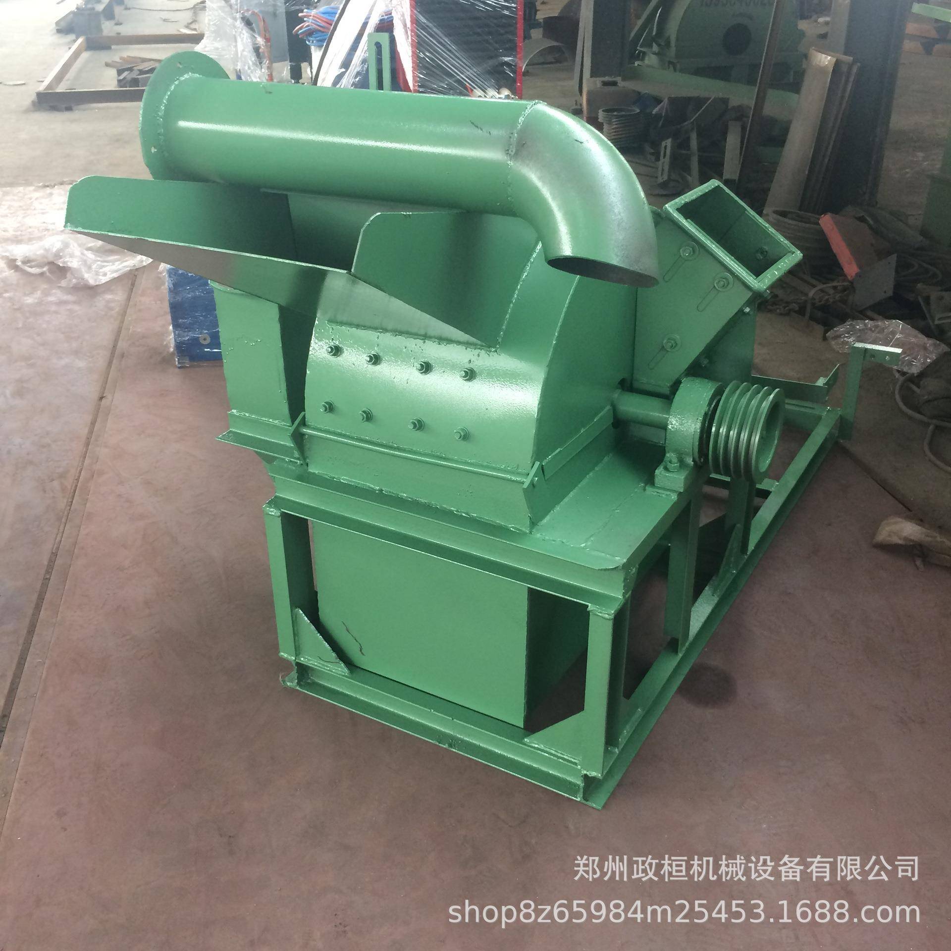 厂家直销木材削片锯末粉碎一体机原料一次加工锯末木材粉碎机