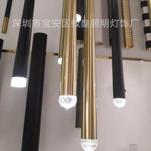 轻奢现代简约长条铁艺吊灯创意流星雨床头楼梯餐厅前台亚克力头灯