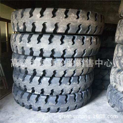 16.00/18.00-25港口吊车轮胎工程机械E-4花纹集装箱叉车轮胎出口