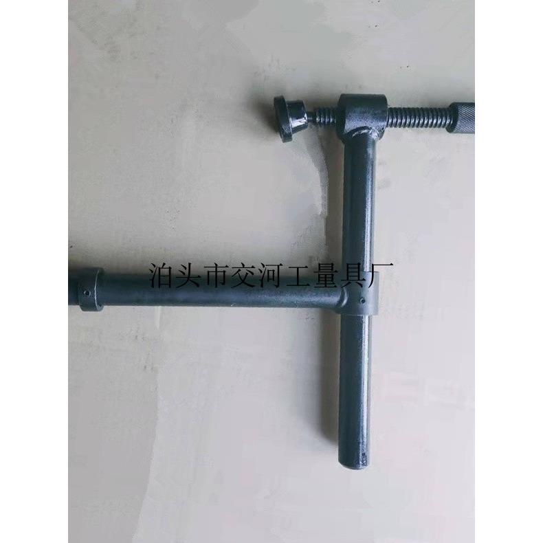 D28三维柔性焊接平台工装孔径块夹180度90度45度手柄式螺旋压紧器