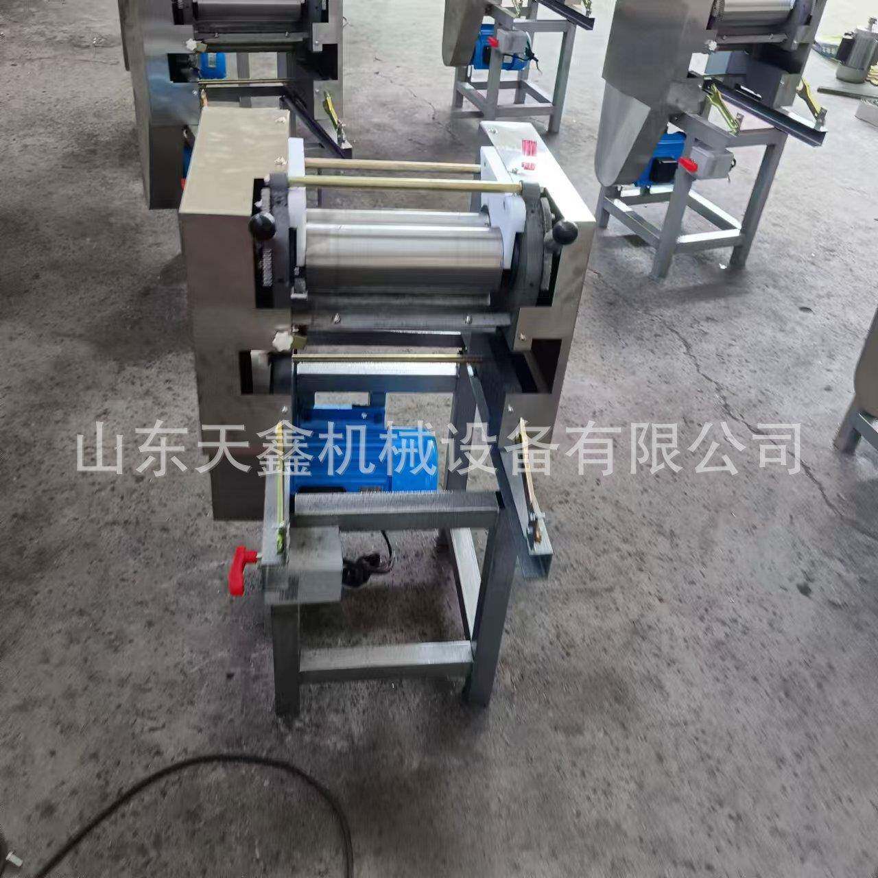 浙江台州家用面条机食堂面条机玉米面面条机食堂用压皮机面条机