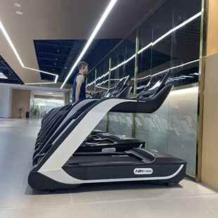 新款 多能跑步机家用健身功器 迈宝赫M06跑步机大型商用健身房同0款