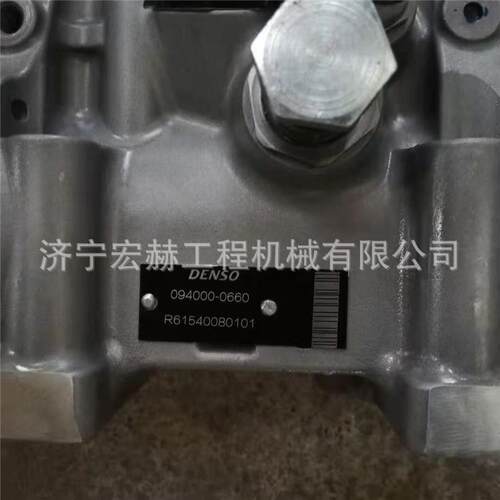 柴钩机燃油泵PCPC200-7200-7PC210-7挖掘机高压油泵油泵油泵手输