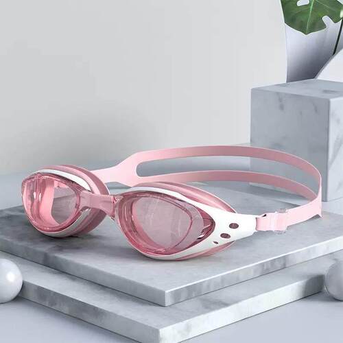 man woman men swim swimming cap glasses goggles hat diving