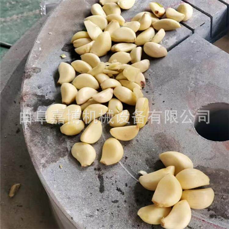 祁连县石磨糌粑电动石磨 小麦玉米青稞石磨面粉机 自动锣面