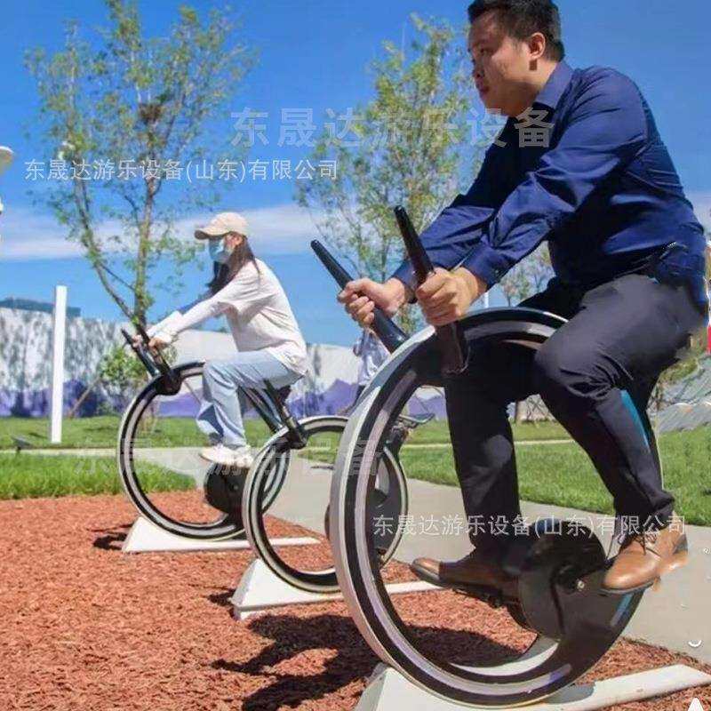 公园广场动感单车多人互动智慧骑行单车商场美陈策划道具