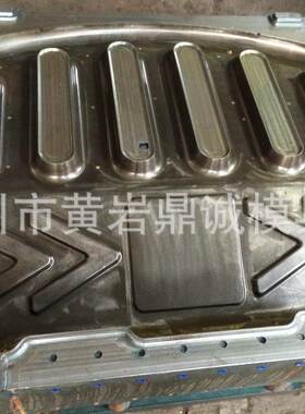 供应交通设施模具小型水马模具台州水马模具HDPE模具MOULD