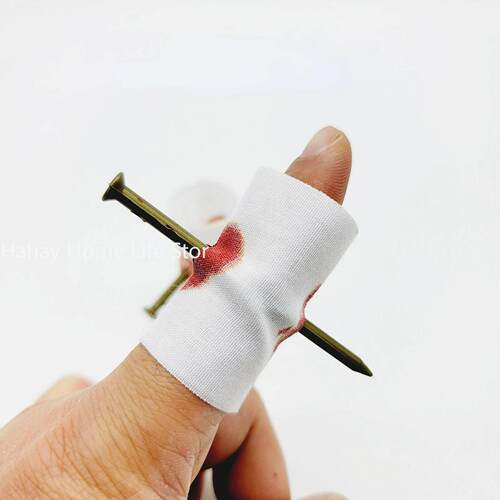 Fake Nail Through Finger Prank Toy Kids Novelty Magic Friend