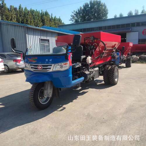 全自动撒粪车大棚果园撒肥车鸡粪自走式撒肥车农村粪堆撒粪车