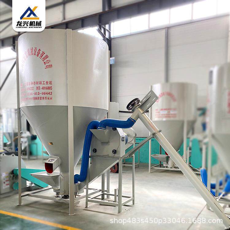 自吸上料一体机牛羊养殖饲料设备家庭农场适用2000kg饲料机