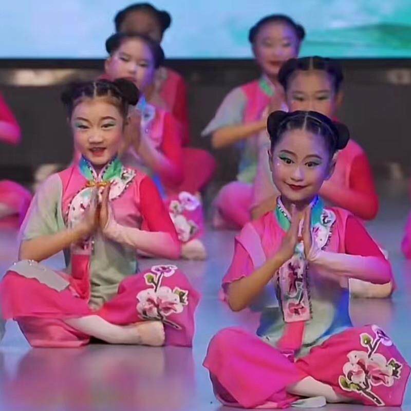 高档儿逸童古典舞蹈演出戏服女童伞舞扇子舞秧歌飘中国风服蝶舞表