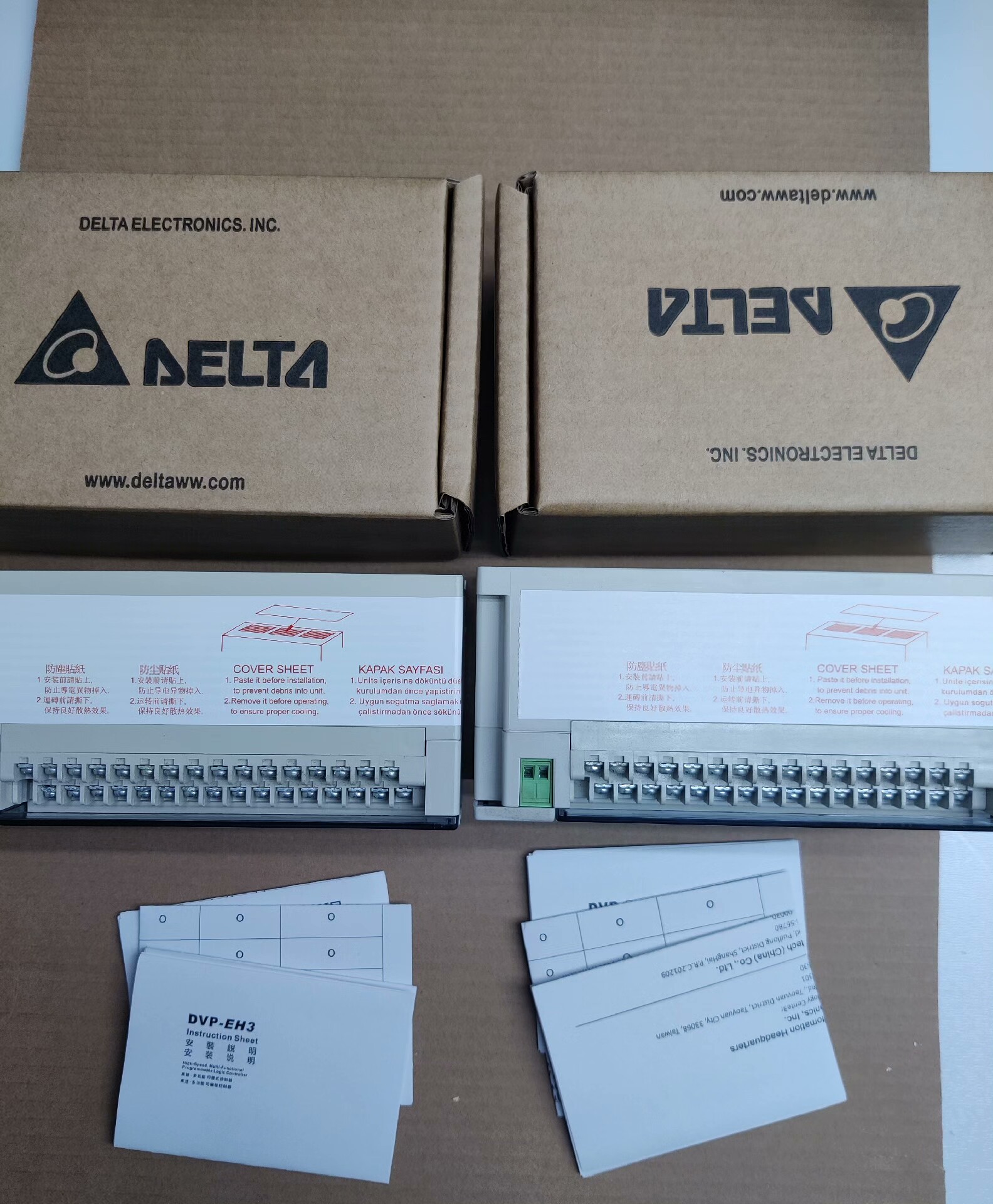 台达 PLC ，DVP48EH00R3，内外码一致，成色如图