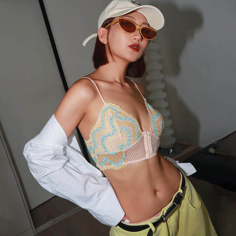 大胸显小胸内衣前扣蕾丝无钢圈超薄舒适款胸罩收副乳美背文胸套装