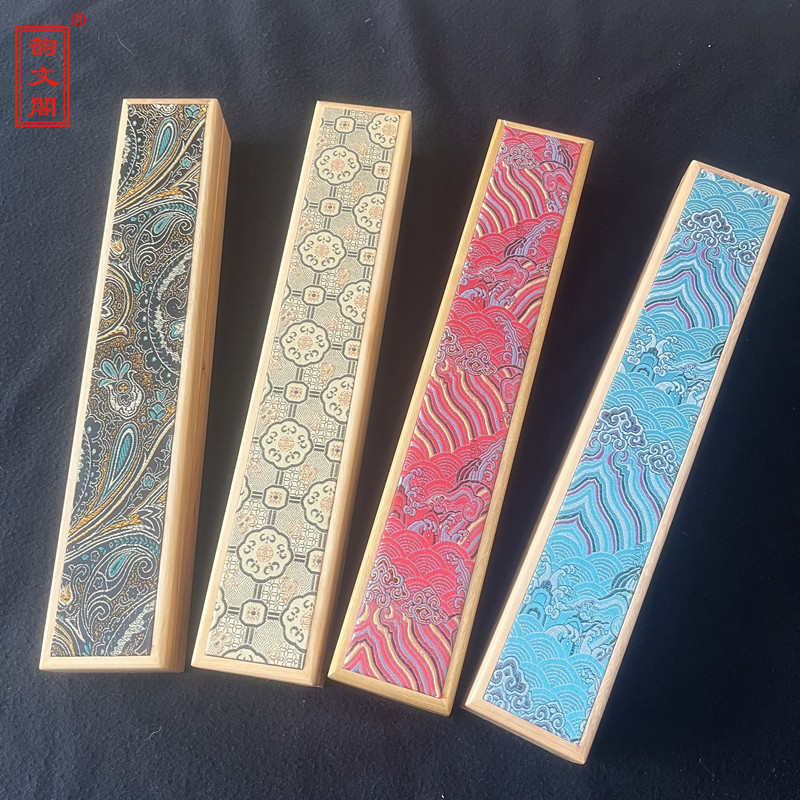 全新原木实木香樟木扇盒折扇盒翻盖式带槽镶锦布扇子收纳包装礼品