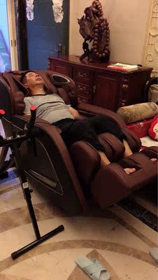 荣泰RT6810按摩椅亲身用后6个月反馈效果，不看后悔