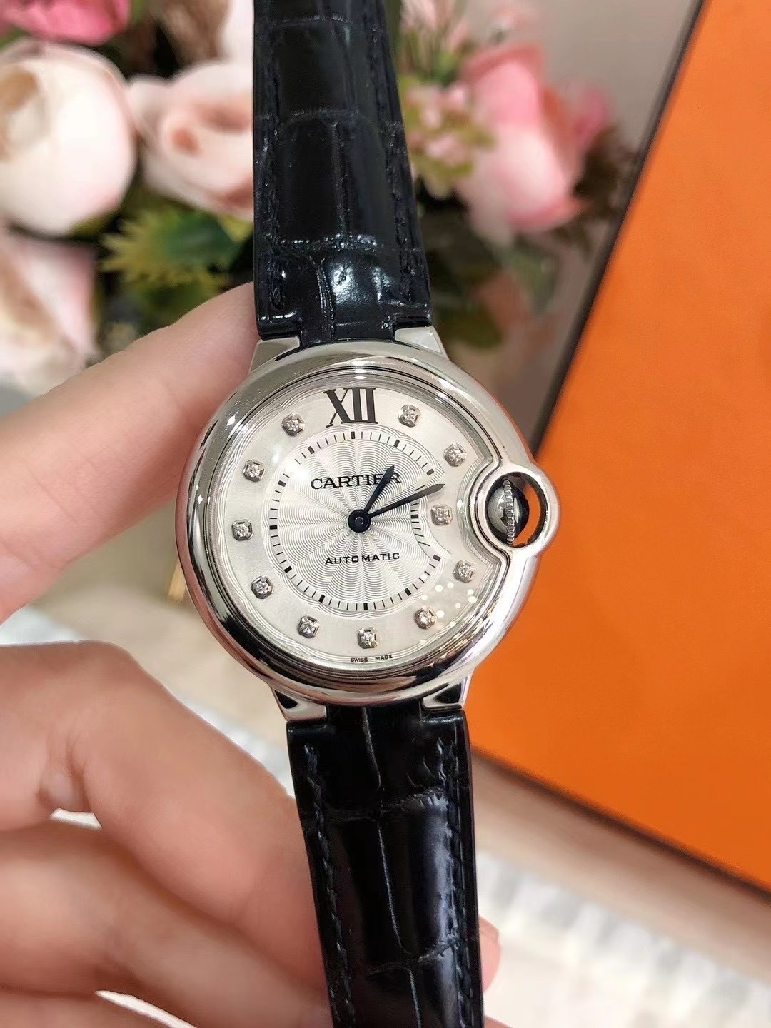 卡地亚蓝气球手表9.8新自动机械女款腕表公价5.2万W4BB0009