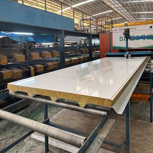 钢构厂房BLA岩棉钢瓦屋顶板隔热板屋结面岩棉彩夹芯保温板A级防火