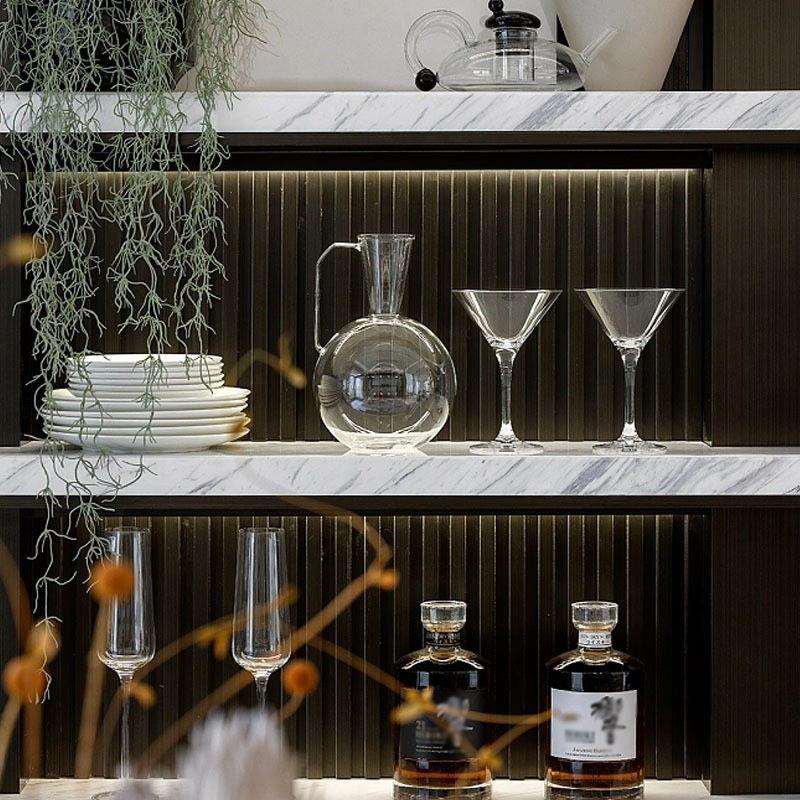 现代简约样板间酒柜软装搭配售楼处客厅柜酒杯酒具装饰品摆件
