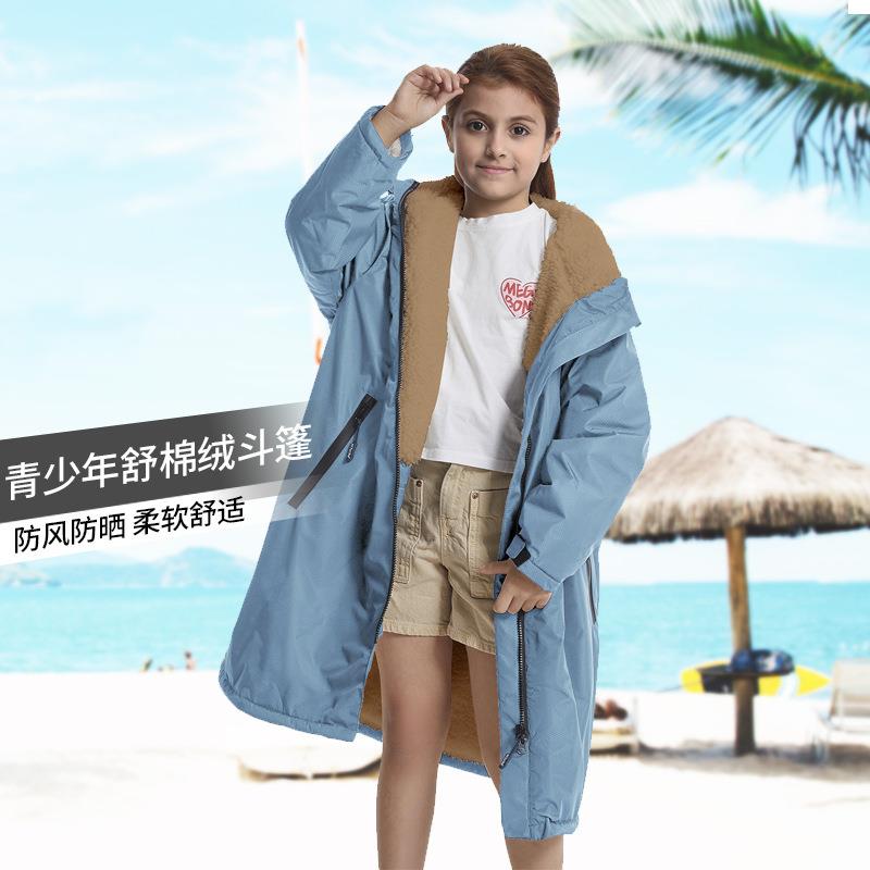 新款直销儿童舒棉绒浴袍斗篷披风连帽浴巾防水加绒家居户外游泳防