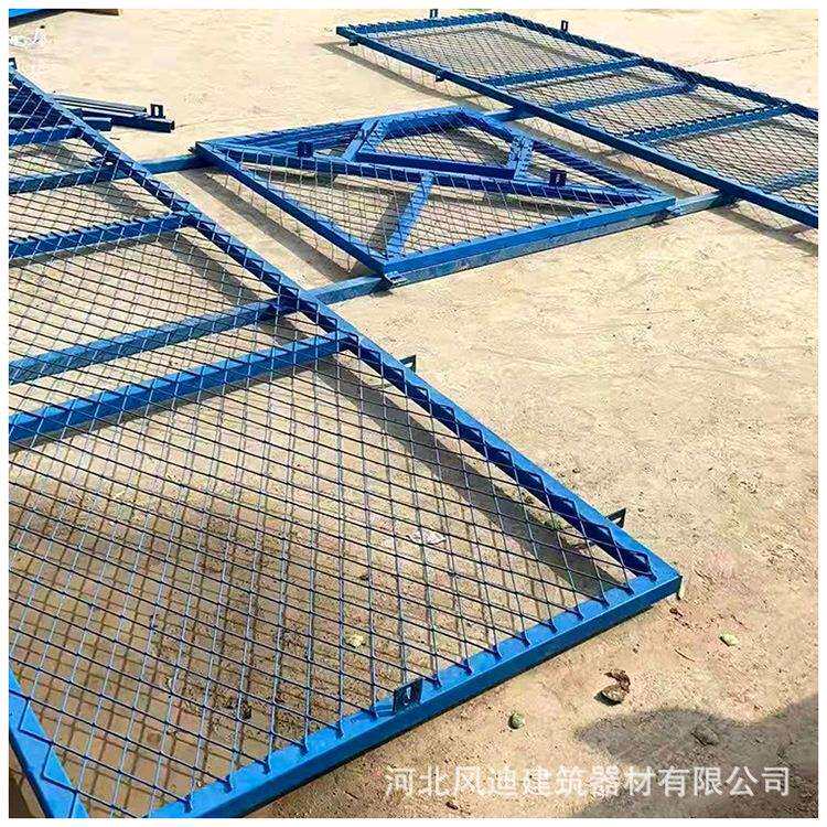 塔吊维修平台防攀爬坠落基坑护栏3.6米正方形全竖管防护升级