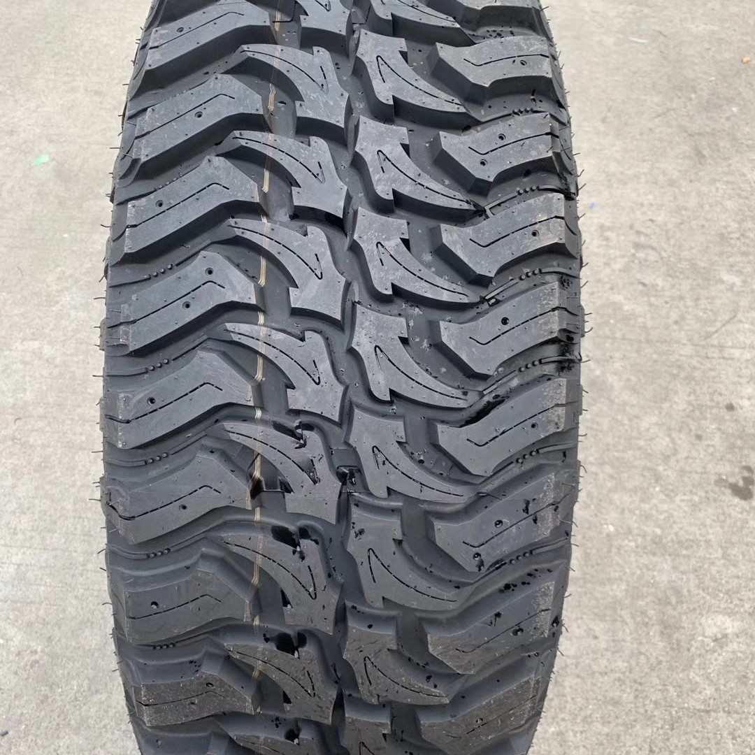 LT305/325/60/65r18R20 35 37/12.5/13.5R17 345/75R17MT越野轮胎