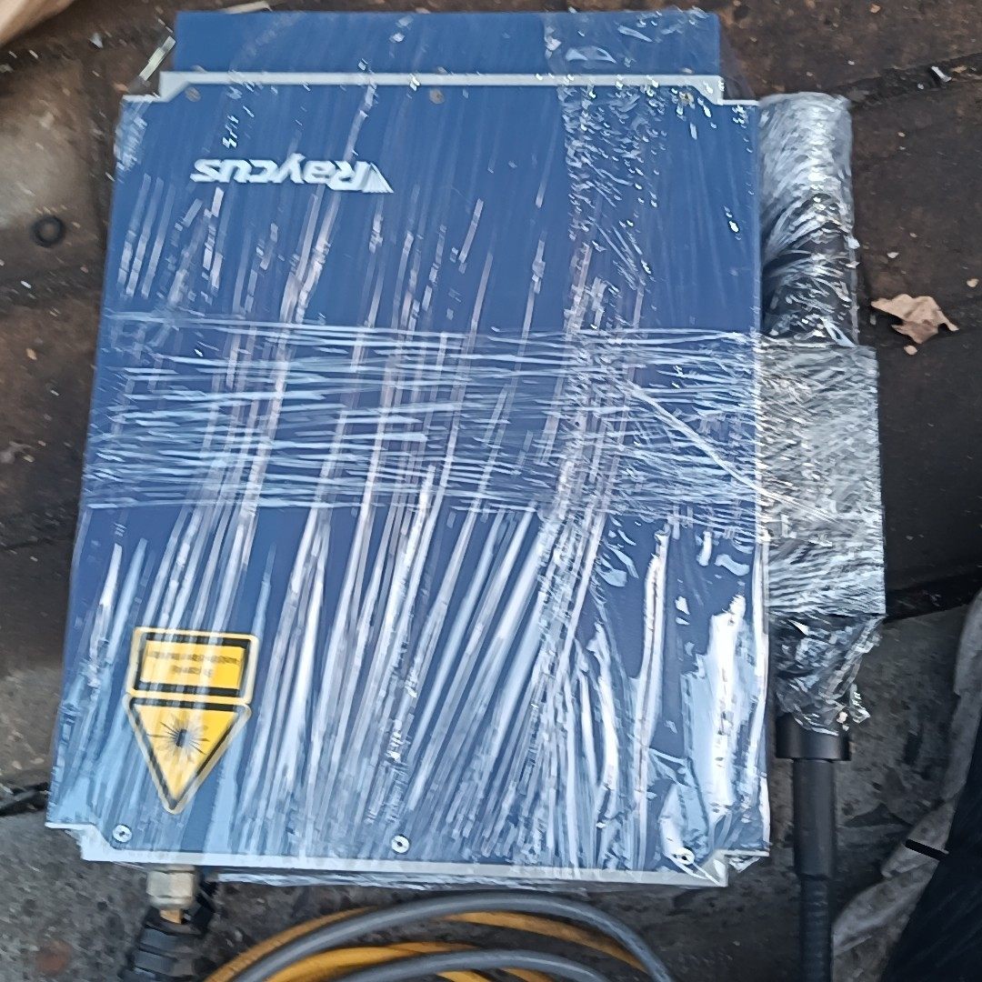 锐科激光器RFL-P30QS，二手拆机，功能包好！运费到付，