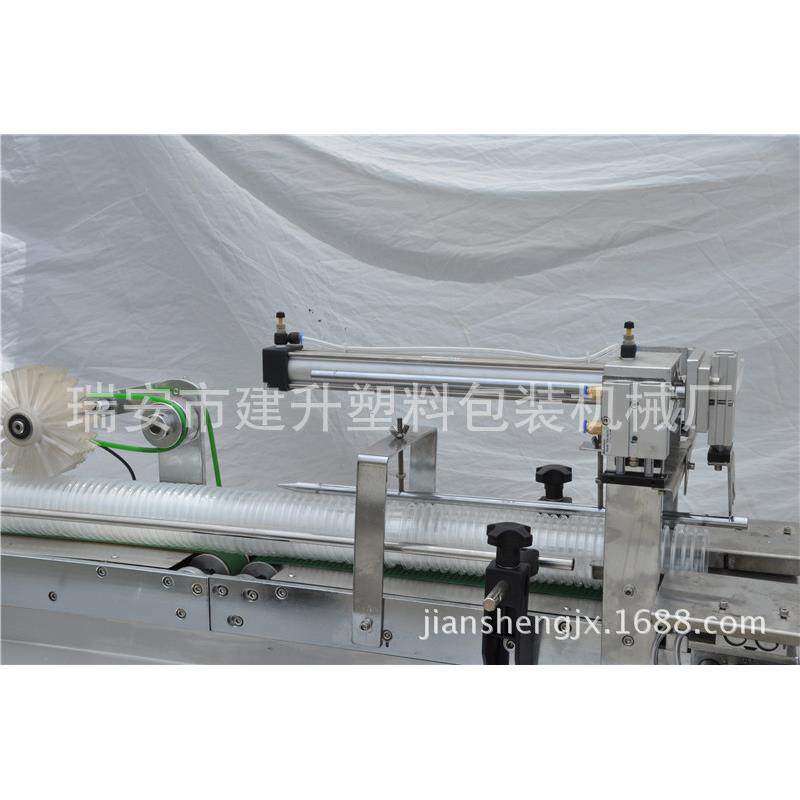 塑料一次性杯子包装机纸杯点杯装置自动枕式包装设备