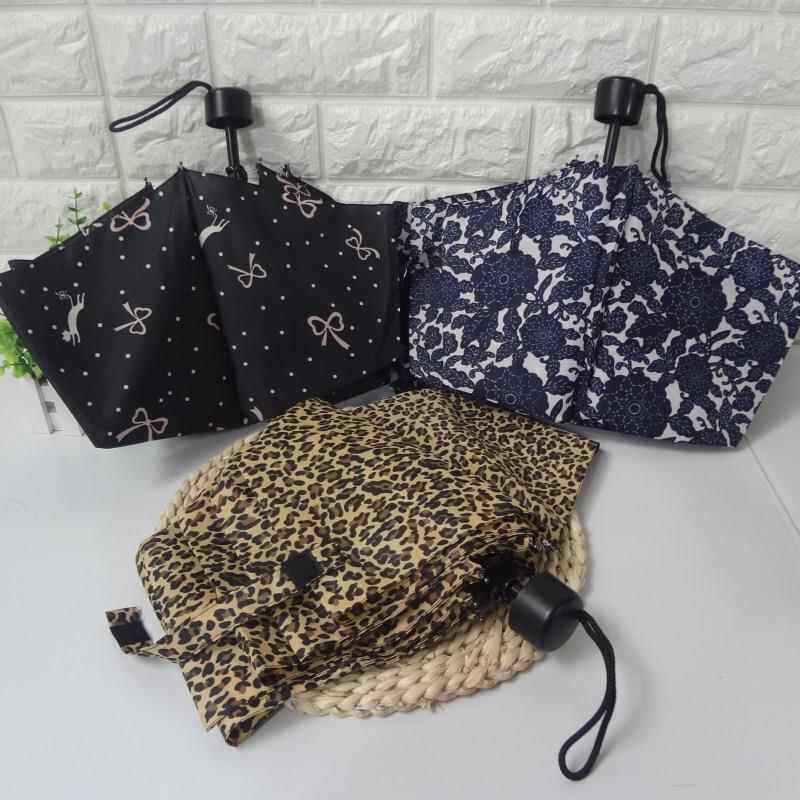 日本创意小清新三折手开 晴雨伞女折叠超轻晴雨两用个性豹纹遮阳