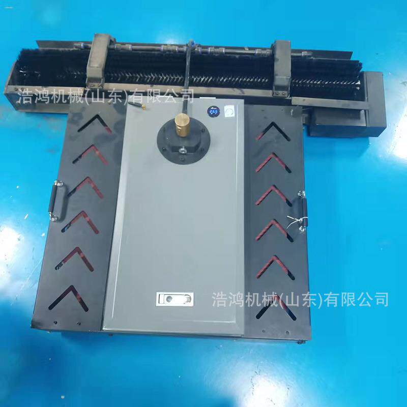 光伏板遥控清洗机器人太阳能板发电站清洗机器人光伏板清理器