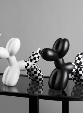 北欧现代创意棋盘格狗轻奢树脂高级感桌面客厅电视柜装饰可爱摆件