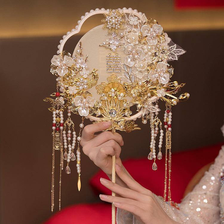 遮面9151扇禾团扇成品结婚中式新成品金色秀新娘喜双面蕾丝服红色