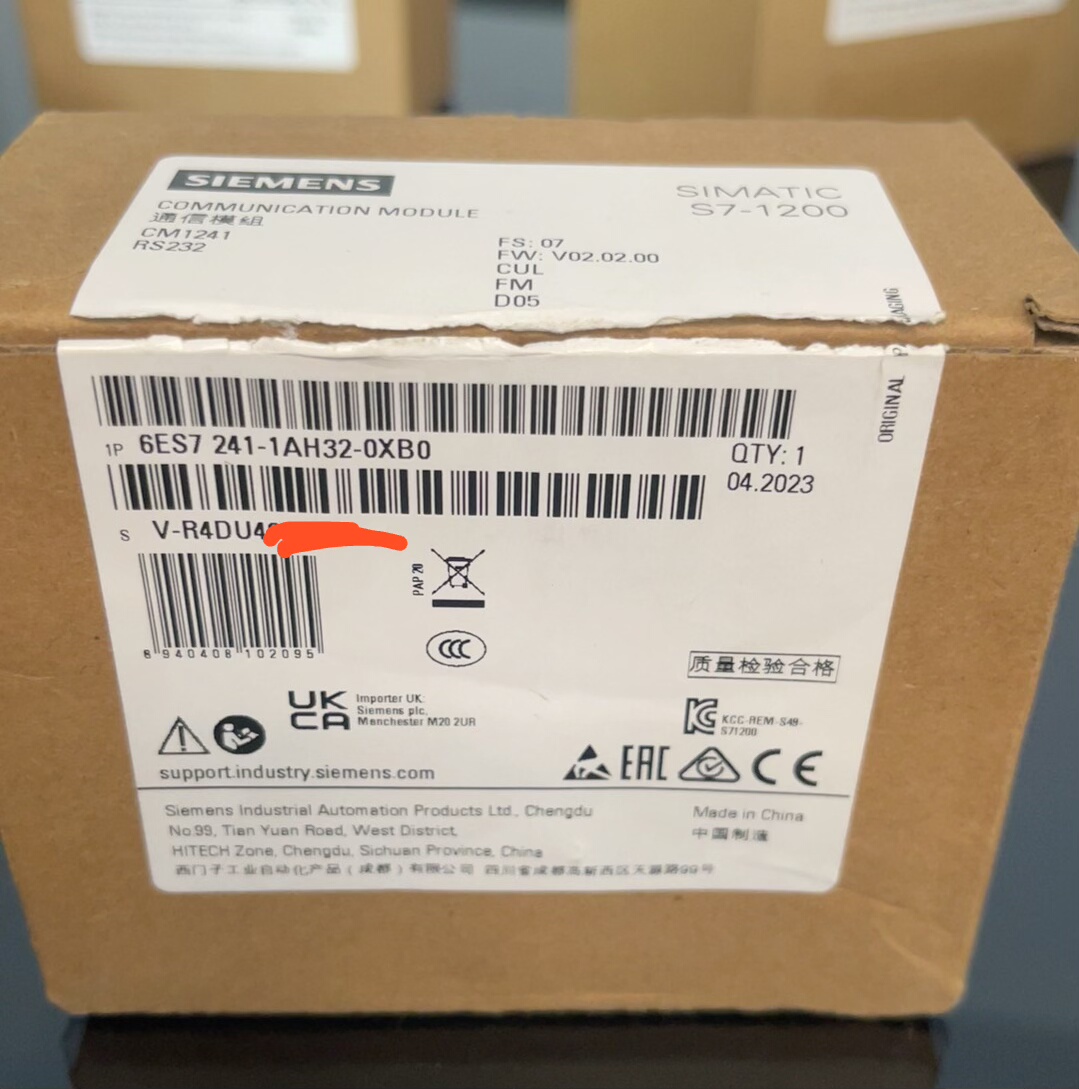西门子6ES7 241-1AH32-0XB0，原装仅拆封，带