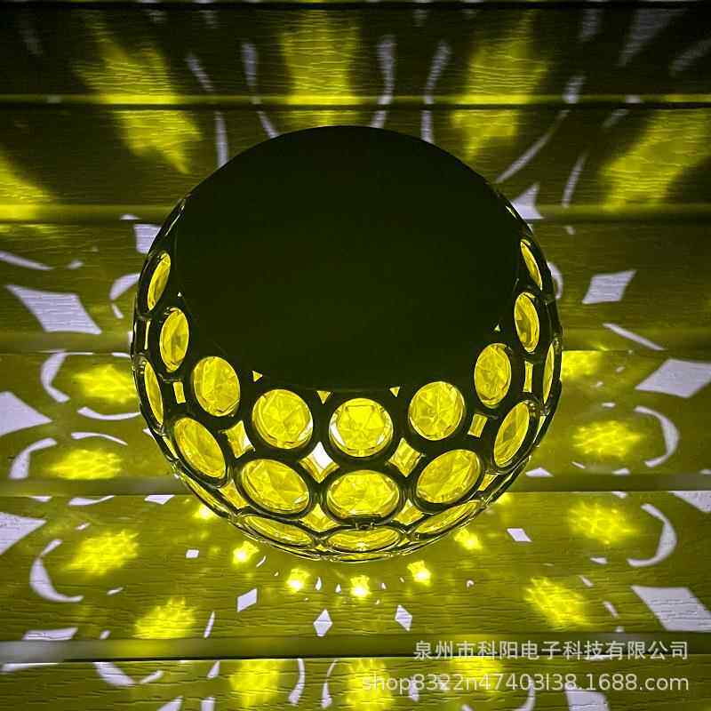 新款直销太阳能灯镂空摆件桌小夜灯户外LED光控室外草坪花园庭院